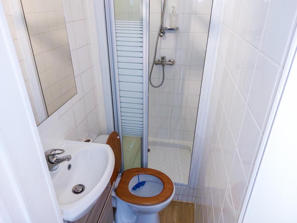 L'Essentiel - Tout Inclus ! Petit Dejeuner, Canal Plus, Netflix, Literie, Serviettes Rouen Esterno foto
